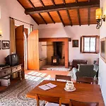 Quinta Da Alcaidaria Mor Κατάλυμα σε φάρμα Ourém