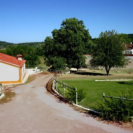 Farm stay Quinta Da Alcaidaria Mor