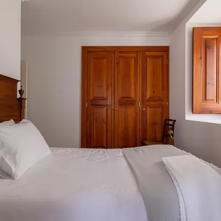 Quinta Da Alcaidaria Mor Farm stay *