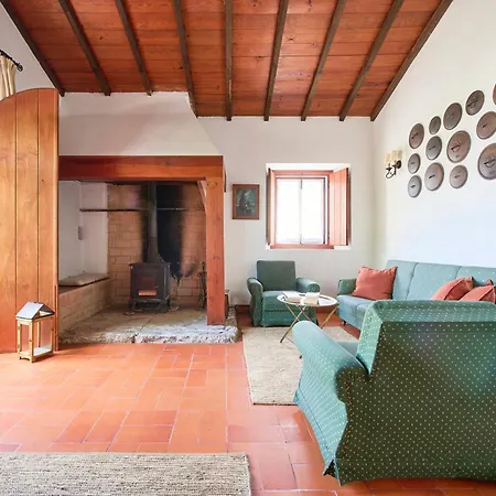 Quinta Da Alcaidaria Mor Farm stay