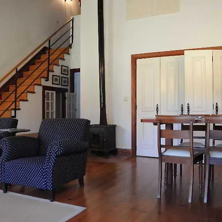 Farm stay Quinta Da Alcaidaria Mor