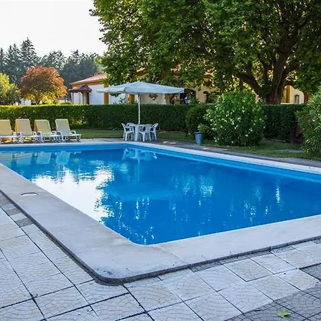 Quinta Da Alcaidaria Mor Farmház Ourém